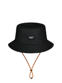 Patriek Buckethat