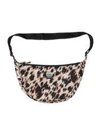 Clarisa Fannypack