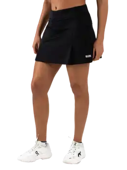 Monica Skort