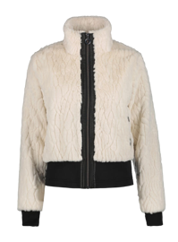 Halle Vest