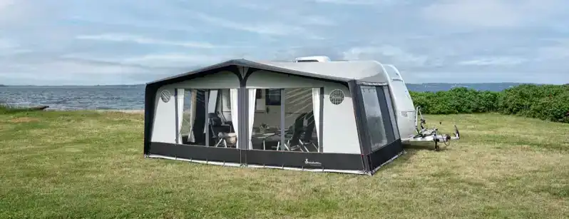 Commodore Coast  Voortent